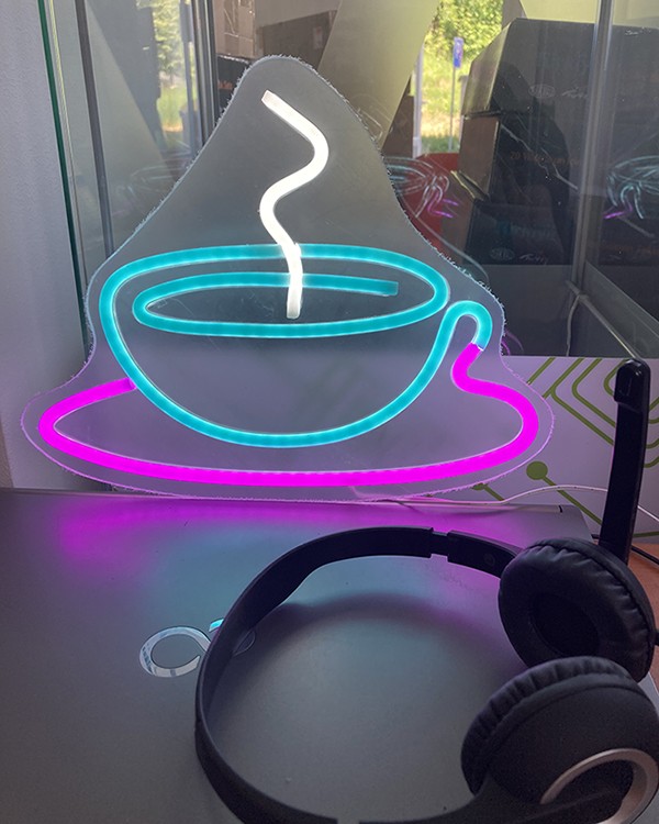 чашка кофе - настенная роспись со светодиодной подсветкой